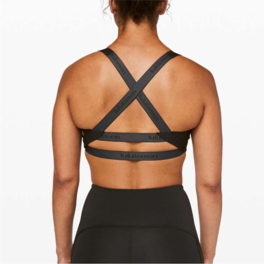 Lululemon Womens Adapt The Strap Sports Bra Black Logo Straps M Flawed Padded